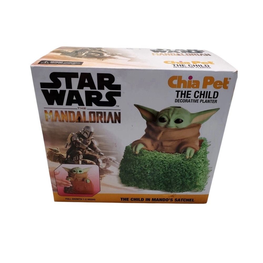 New Chia Pet Star Wars: The Mandalorian - The Child Baby Yoda Decorative Planter
